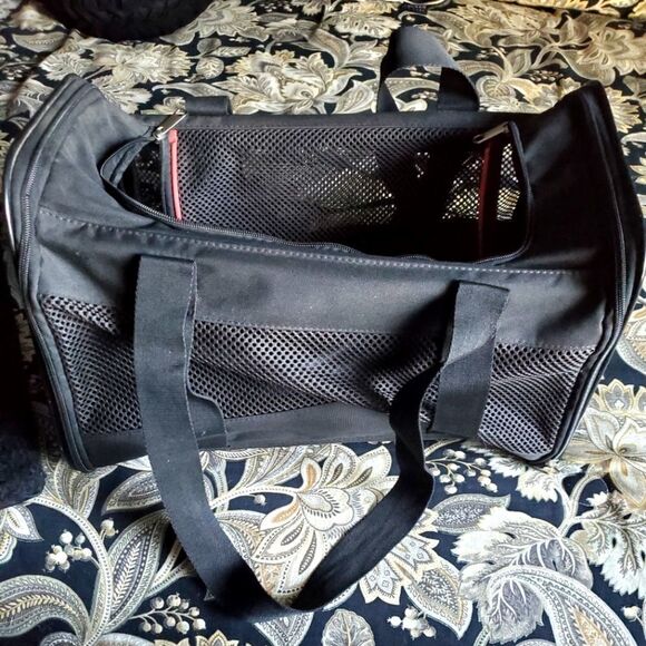 Pettall animal carrier - Picture 1 of 8